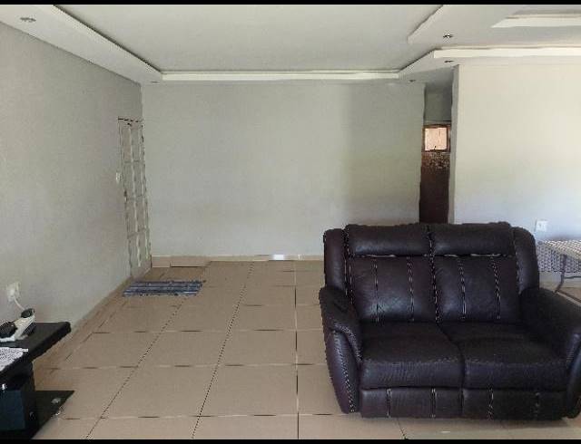 4 BEDROOM HOUSE FOR SALE IN UMGABABA